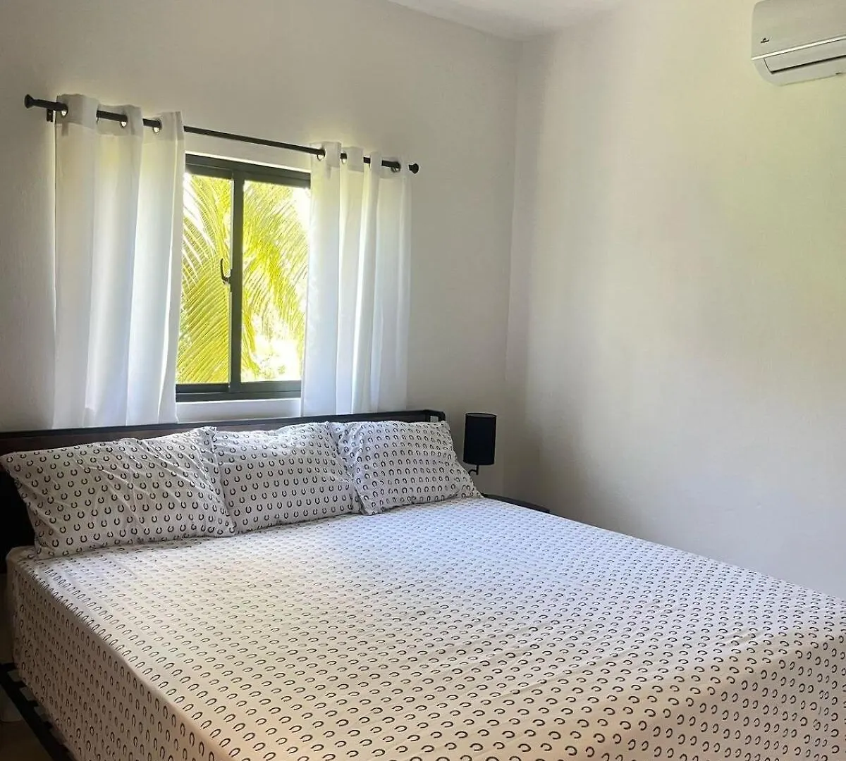Welcome To Casa Del Mar! Modern 3Br 2Ba- Across The Beach!! Puerto Plata 0*,
